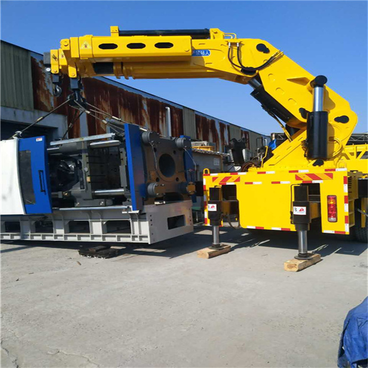 枣强县 大吨位折臂吊出租费用解析：一小时租赁多少钱