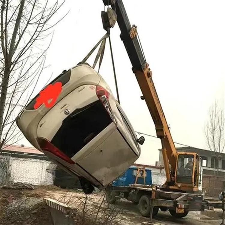 枣强县随时待命，吊车24小时道路救援服务全解析